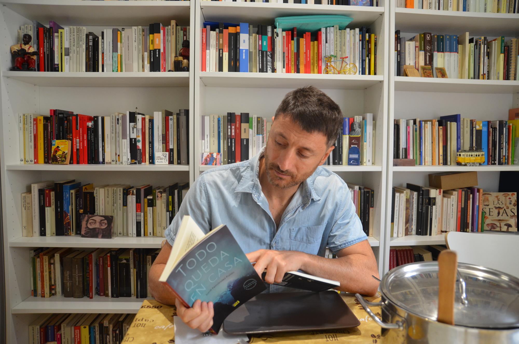 El escritor Santi Fernández Patón